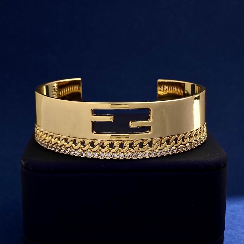 Fendi bracelet 05lyx81
